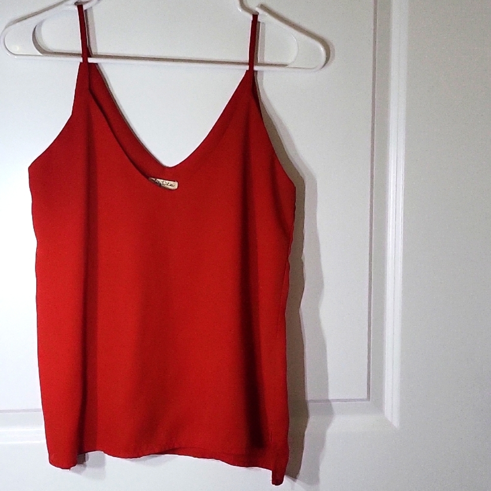 Lily White Red Cami size S